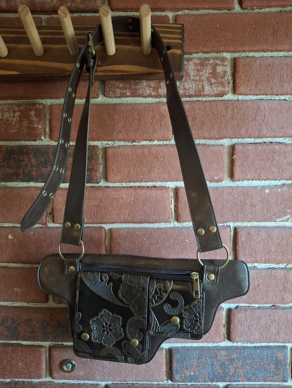 Rustic Western Brown Tooled Faux Leather Fanny Pack Crossbody Purse /belt